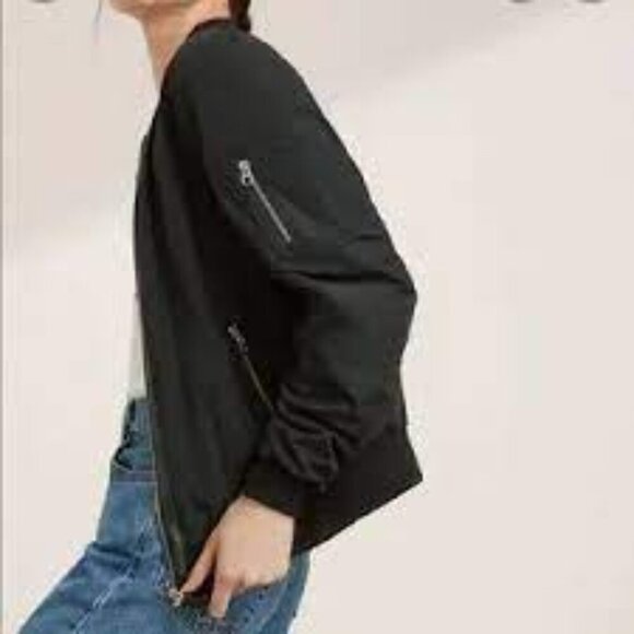 ARITZIA NWOT Babaton Gilman Bomber in Black Size XS - Picture 3 of 7